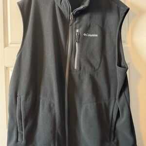 Columbia Charcoal Fleece Vest